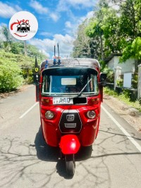 යක්කල ත්‍රී රෝද රථයක් විකිණීමට